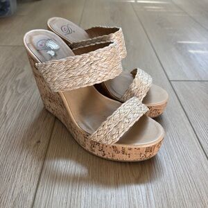 Women's Tan Wedge Sandals